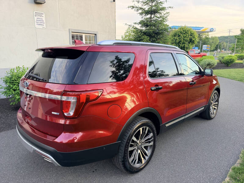 2017 Ford Explorer Platinum