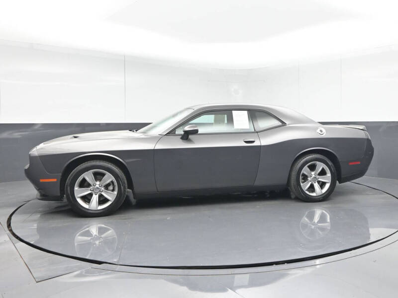 2021 Dodge Challenger SXT