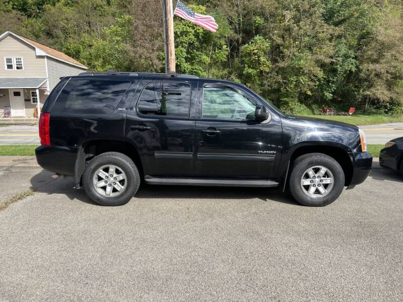 2012 GMC Yukon for sale at TRAIN STATION AUTO INC in Brownsville PA