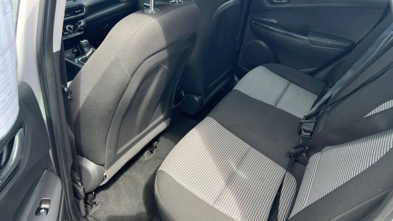 2023 Hyundai Kona SE