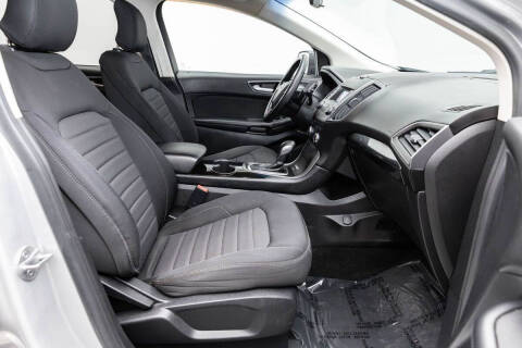2016 Ford Edge SE