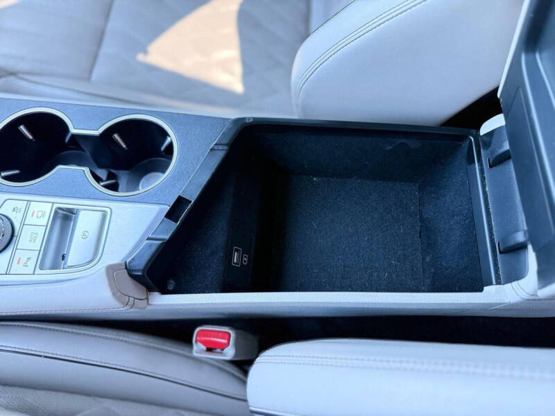 2019 Genesis G70