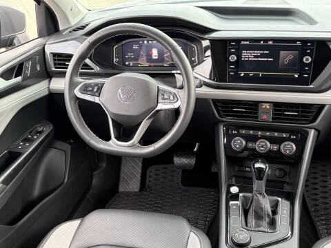 2024 Volkswagen Taos SEL 4Motion