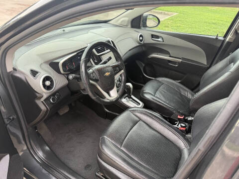 2019 Chevrolet Sonic Premier Auto