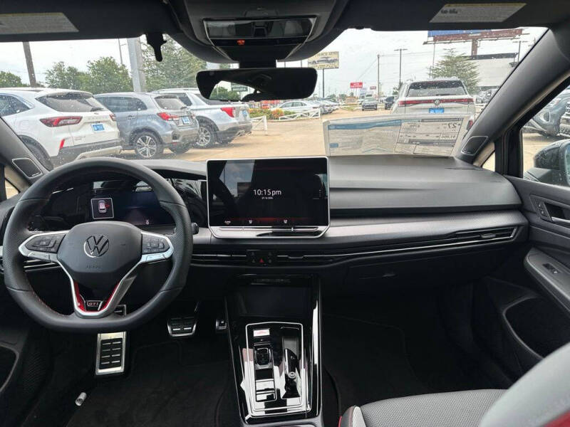 2026 Volkswagen Golf GTI Autobahn