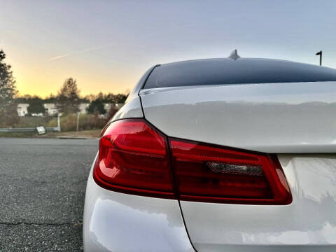 2018 BMW 5 Series 530e xDrive iPerformance