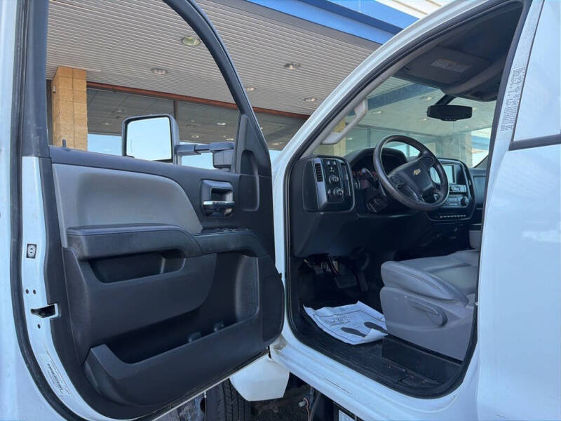 2023 Chevrolet Silverado 4500HD