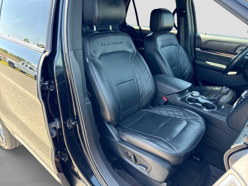 2018 Ford Explorer Platinum