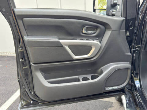 2016 Nissan Titan XD