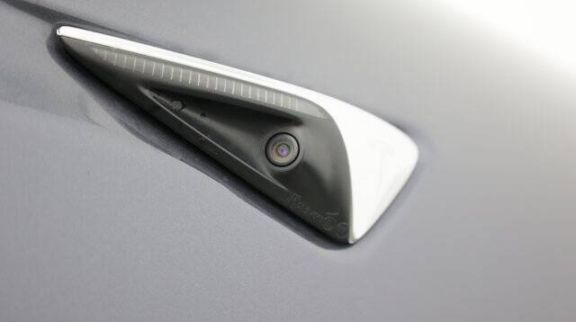 2020 Tesla Model S Performance