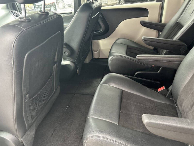2017 Dodge Grand Caravan SXT