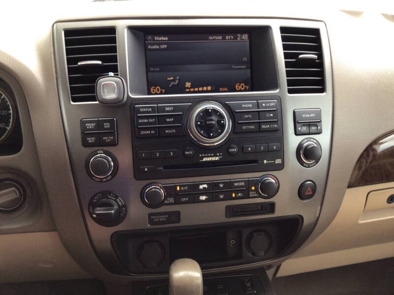 2011 Nissan Armada Platinum