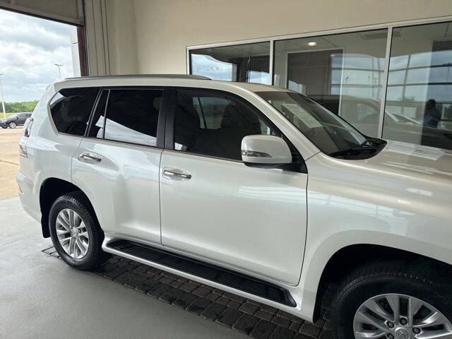 2023 Lexus GX 460