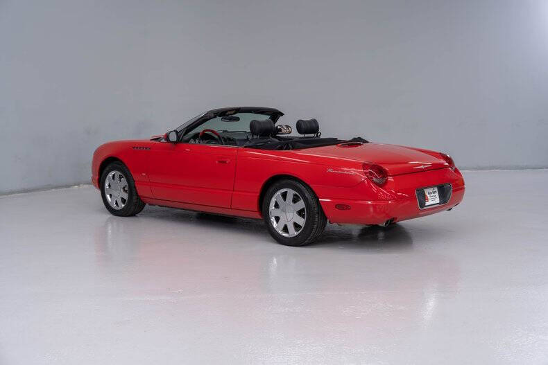 2003 Ford Thunderbird