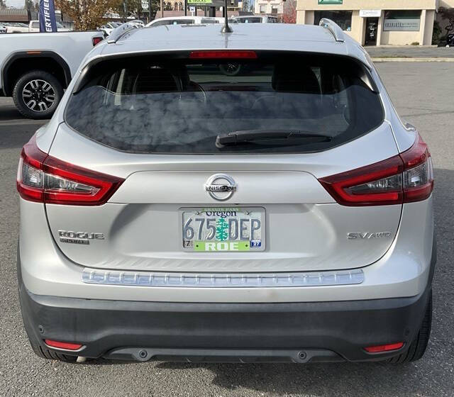 2021 Nissan Rogue Sport SV