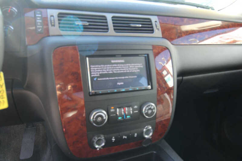 2012 Chevrolet Avalanche LS