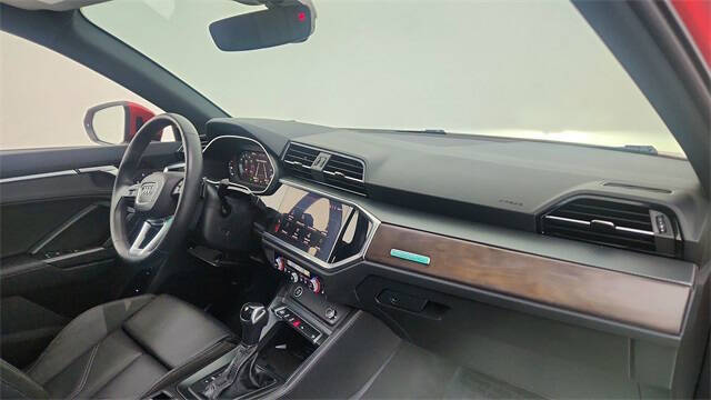 2023 Audi Q3 quattro S line Prem Plus 45 TFSI