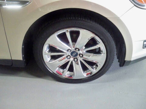 2010 Ford Taurus Limited