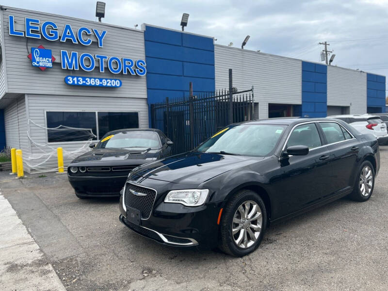 2018 Chrysler 300 Touring