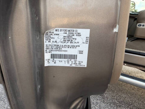 2005 Ford Excursion Limited