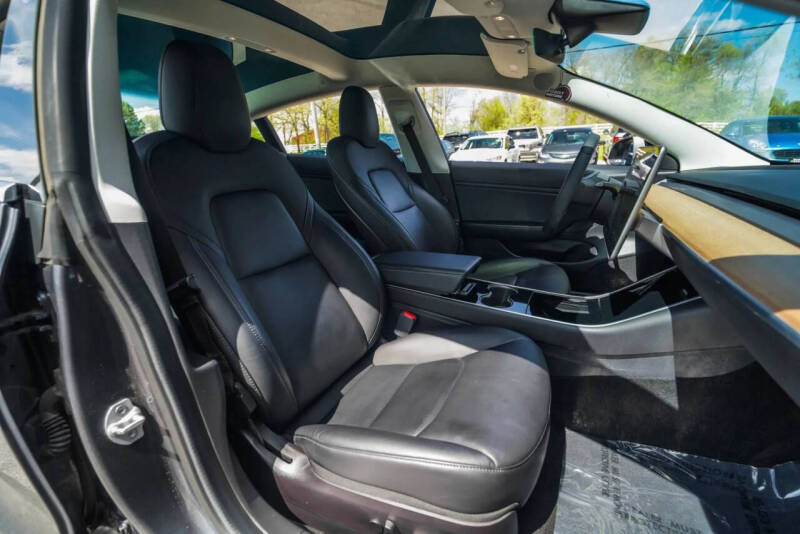 2020 Tesla Model 3 Performance