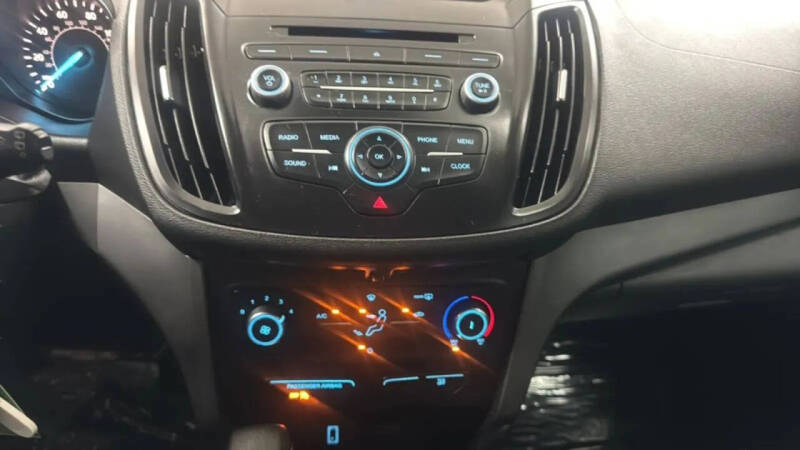 2017 Ford Escape S