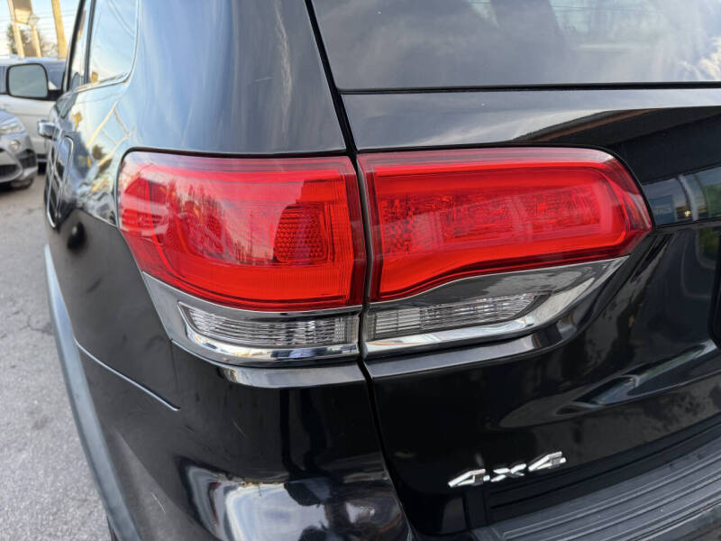2017 Jeep Grand Cherokee Laredo