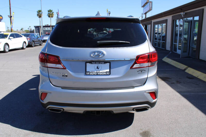 2019 Hyundai Santa Fe XL SE