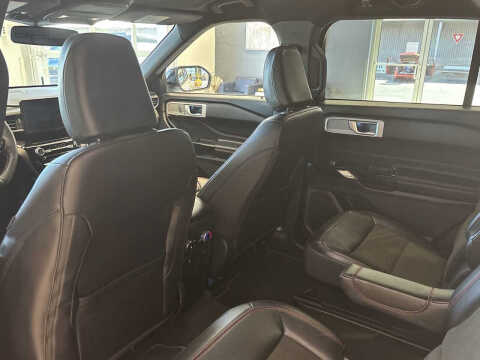 2022 Ford Explorer ST-Line