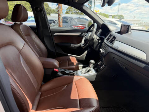 2015 Audi Q3 2.0T quattro Premium Plus