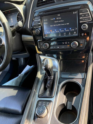 2017 Nissan Maxima 3.5 SV