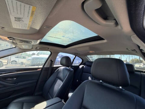 2016 BMW 5 Series 528i