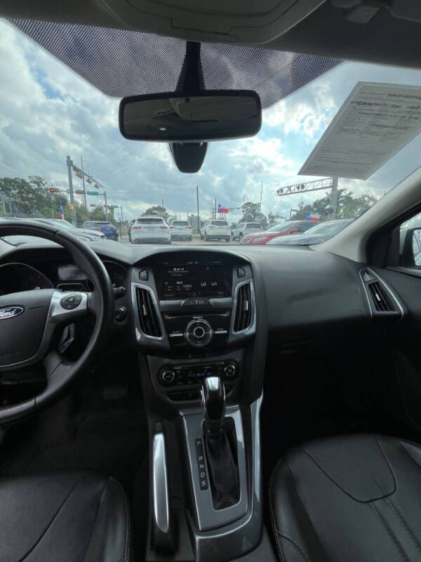 2012 Ford Focus Titanium