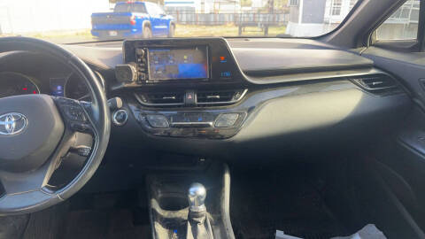 2018 Toyota C-HR XLE Premium