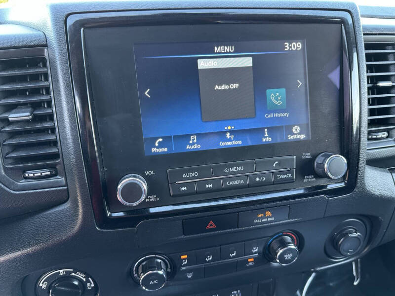 2022 Nissan Frontier S