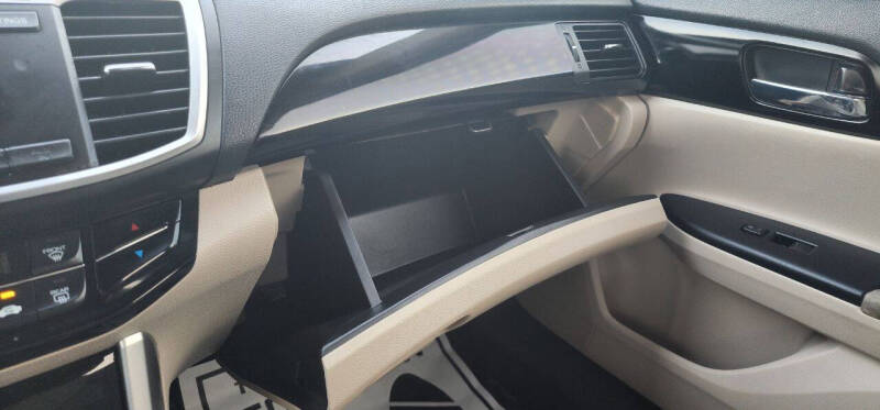 2017 Honda Accord LX