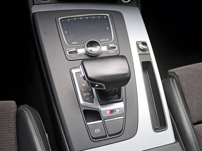 2018 Audi SQ5 3.0T quattro Premium Plus