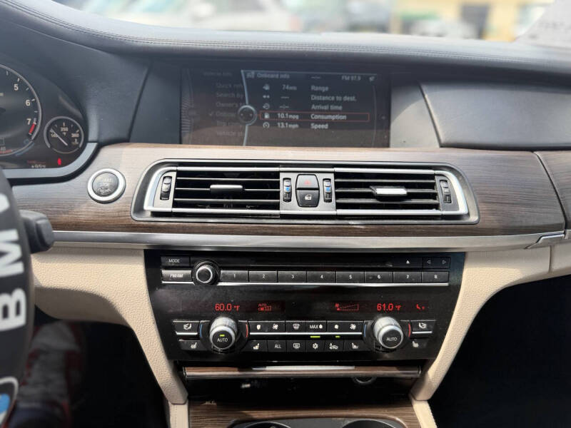 2011 BMW 7 Series 740Li