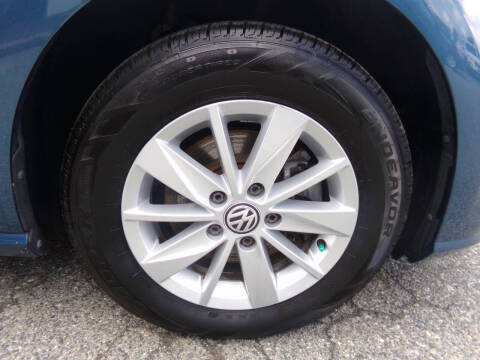 2018 Volkswagen Golf TSI S