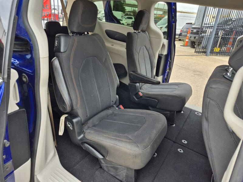 2019 Chrysler Pacifica Touring Plus