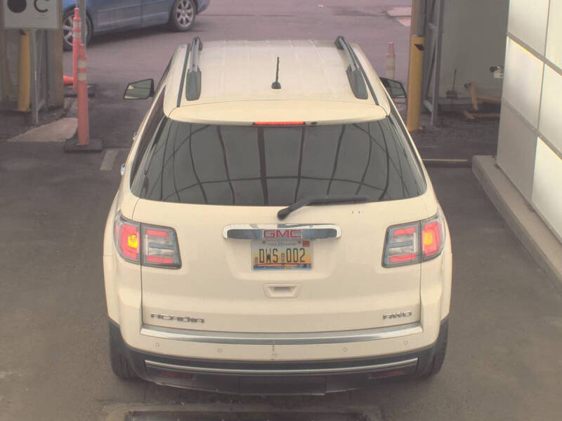 2014 GMC Acadia SLE-2