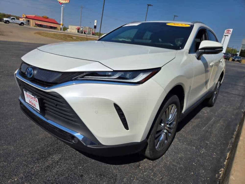 2022 Toyota Venza XLE