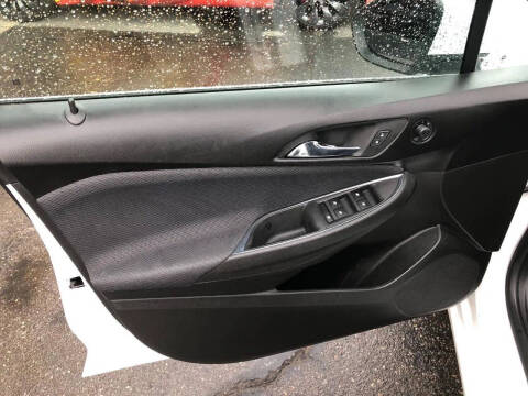 2018 Chevrolet Cruze LT Auto