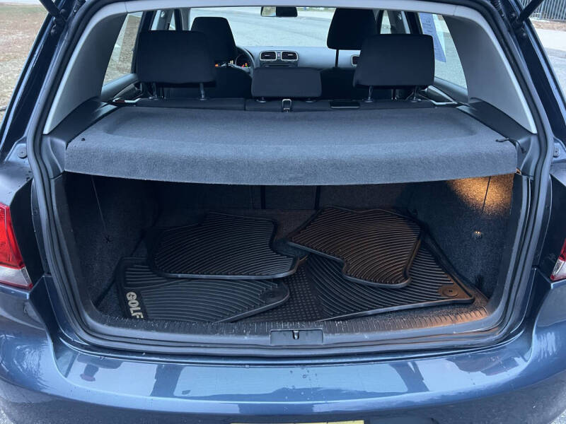 2012 Volkswagen Golf 2.5L PZEV