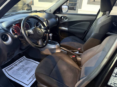 2015 Nissan JUKE SV