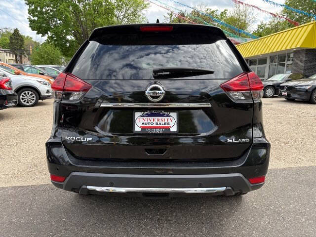 2020 Nissan Rogue