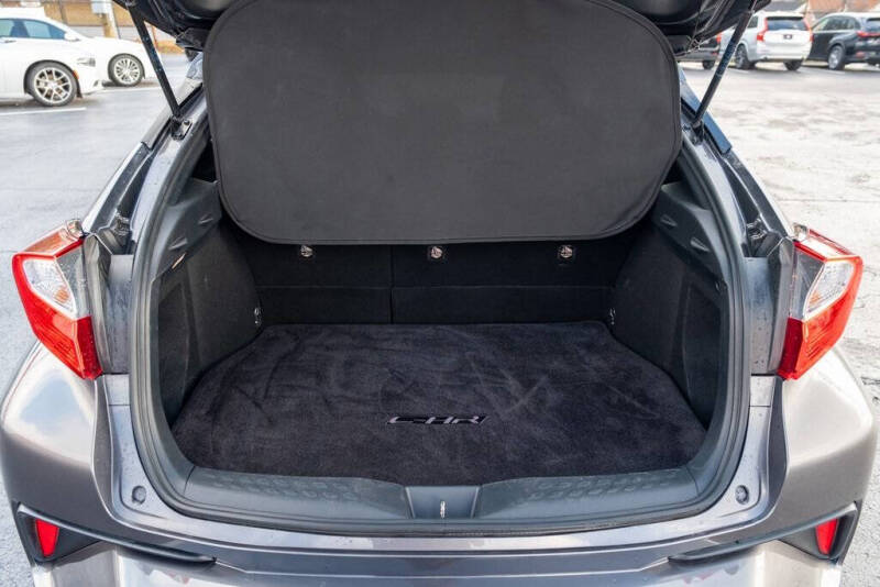 2018 Toyota C-HR XLE