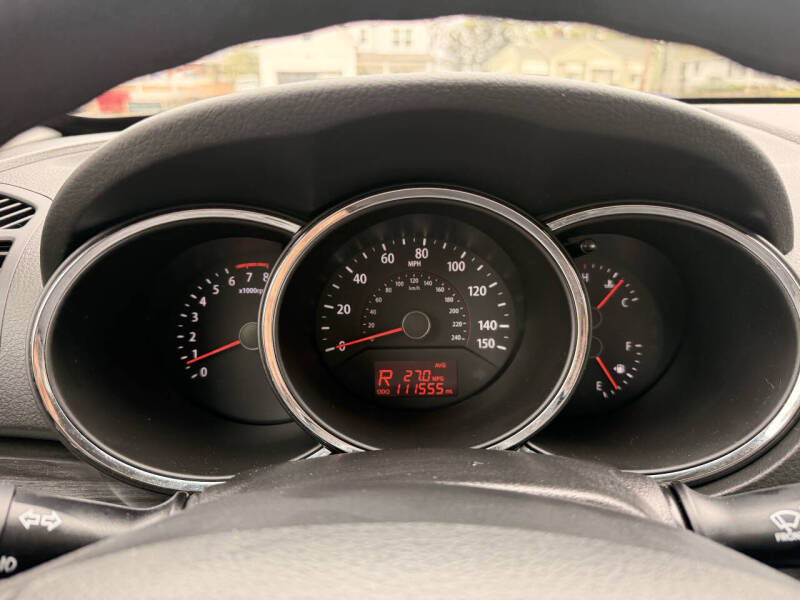 2013 Kia Sorento LX