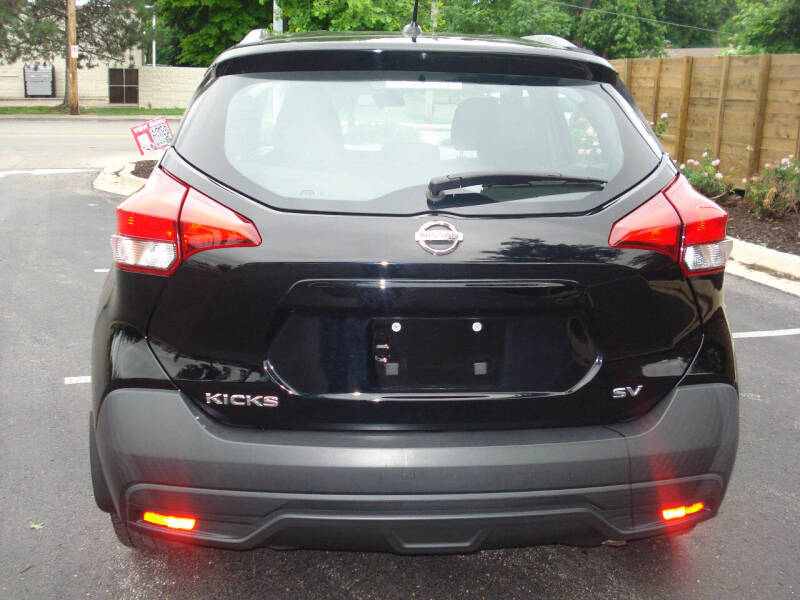 2019 Nissan Kicks SV