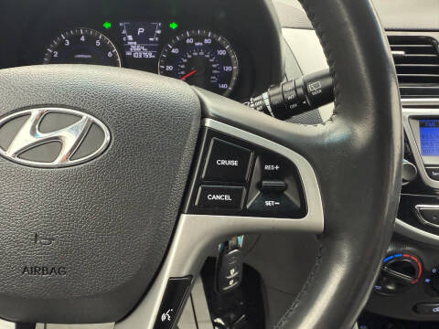 2014 Hyundai Accent SE